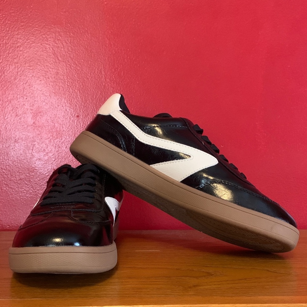 Dolce Vita Black and White Glossy Sneakers